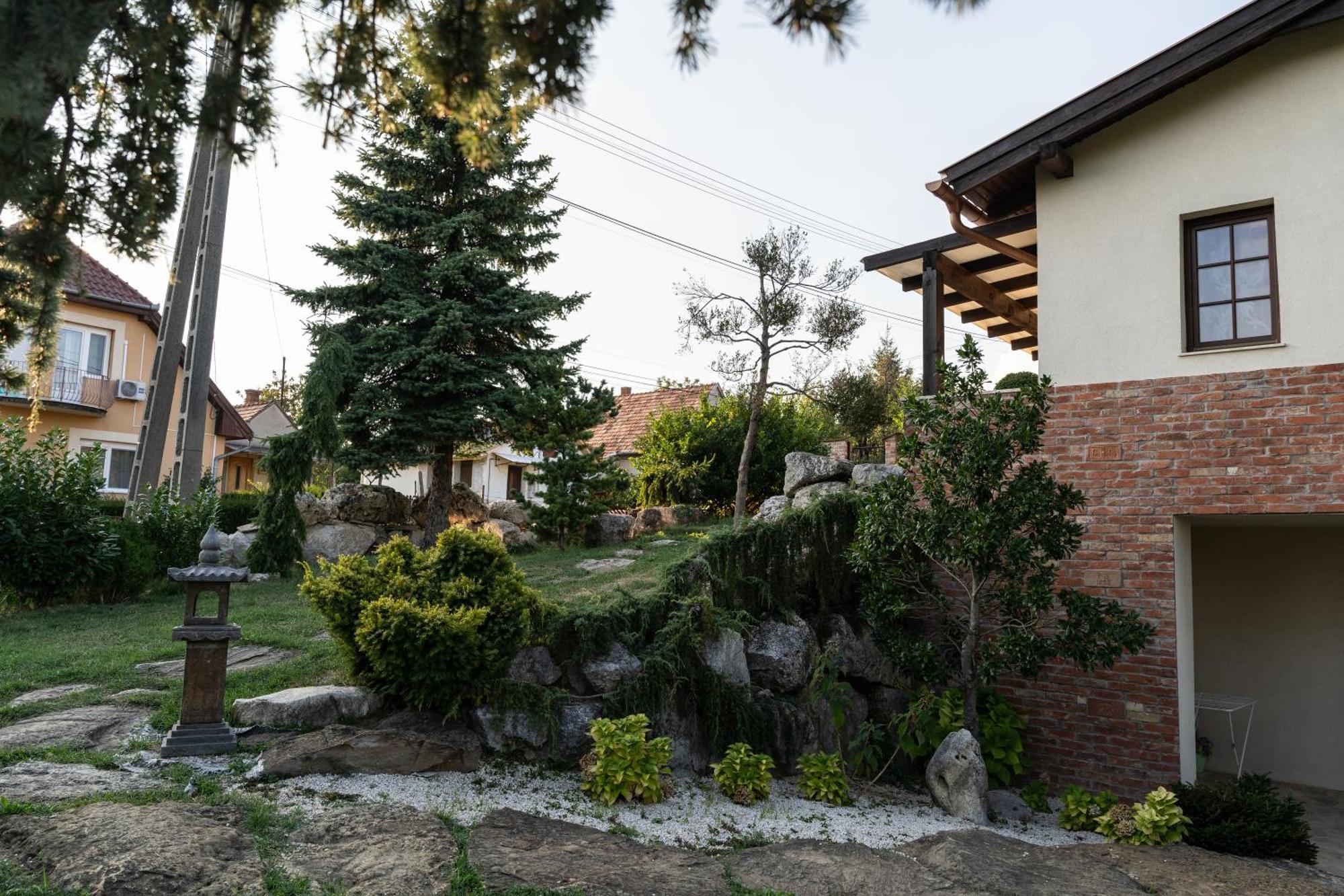 Villa Garden Zalaegerszeg Exterior photo