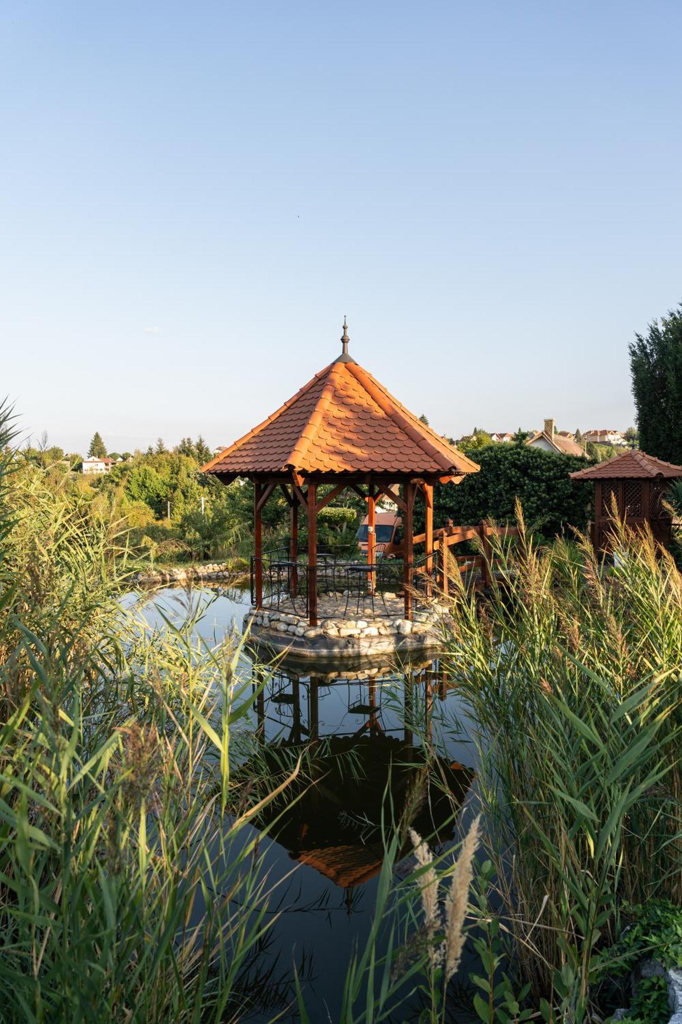 Villa Garden Zalaegerszeg Exterior photo